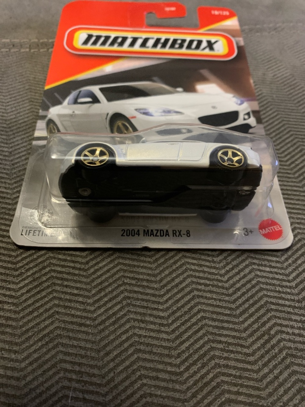 2004 Mazda RX-8 white Matchbox - Picture 6 of 9